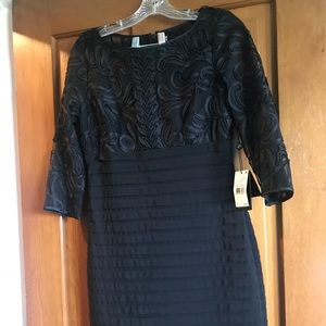 Adrianna Papell Size 6 NWT Sheath Dress